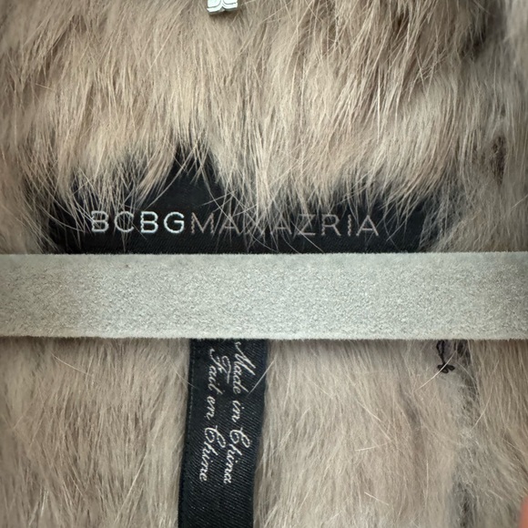 BCBG Maxazria Rabbit Fur Vest, size medium - Picture 4 of 4